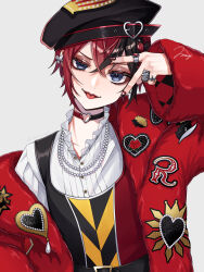 1boy 2mugi absurdres black_hair black_hat closed_mouth hat heart_collar highres jacket male_focus multicolored_hair red_hair red_jacket riddle_rosehearts shirt simple_background smile solo tongue tongue_out twisted_wonderland two-tone_hair upper_body v white_background white_shirt