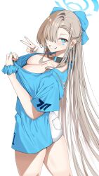 1girl asuna_(blue_archive) blue_archive blue_bow blue_eyes blue_halo blue_nails blue_shirt blush bow breasts brown_hair choker cleavage collarbone earrings grin hair_bow hair_over_one_eye halo highres jewelry large_breasts long_hair looking_at_viewer looking_back looking_up mole mole_on_breast negister scrunchie shirt shorts smile solo thighs v very_long_hair white_shorts wrist_scrunchie