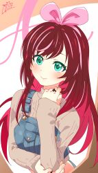 Rule 34 | 1girl, 2025, absurdres, alternate costume, blue overalls, blush, bow hairband, brown background, brown hair, closed mouth, collar tug, colored eyelashes, colored inner hair, commentary, cropped sweater, cursive, dated, eyelashes, fingernails, green eyes, grey sweater, hair intakes, hairband, hand on own elbow, hand up, highres, jewelry, kizuna ai, kizuna ai (2025), kizuna ai inc., long hair, long sleeves, looking at viewer, midriff, multicolored hair, multiple rings, official alternate costume, overalls, pink hairband, pink streaks, ring, signature, smile, solo, split mouth, streaked hair, sweater, turtleneck, turtleneck sweater, two-tone background, two-tone hair, upper body, virtual youtuber, white background, yabamitsu