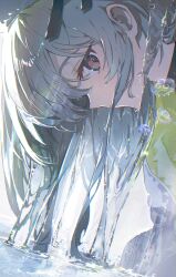 1boy absurdres androgynous arknights beret caustics cloak close-up dutch_angle grey_hair hair_ornament hair_ribbon hat highres hood hooded_cloak infection_monitor_(arknights) jellyfish limited_palette long_hair looking_at_viewer male_focus mizuki_(arknights) out_of_frame pale_color portrait profile ribbon ripples solo trap wading water water_drop white_cloak xing_(gloryxing)