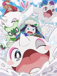1boy 2girls black_hair blue_eyes blush cetoddle closed_eyes coat cowlick dark-skinned_male dark_skin dot_(pokemon) eyelashes floragato fuecoco fur_trim gloves hair_over_eyes hat highres holding jacket liko_(pokemon) long_sleeves multicolored_hair multiple_girls nintendo one_eye_closed open_mouth outdoors pink_hair pokemon pokemon_(anime) pokemon_(creature) pokemon_horizons purple_eyes purple_hair quaxwell roy_(pokemon) runachikku scarf shirt short_hair smile snow terapagos terapagos_(normal) tinkatink winter_clothes winter_coat
