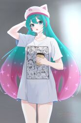 1girl absurdres animal_hat aqua_eyes aqua_hair arm_up cat_hat fortnite futatunoniji gradient_hair hair_between_eyes hair_ornament hairclip hat hatsune_miku headset highres looking_at_viewer multicolored_hair neko_hatsune_miku open_mouth pink_hair pink_hat shirt short_sleeves solo t-shirt twintails two-tone_background vocaloid white_shirt