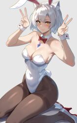 1girl animal_ear_fluff animal_ears bare_shoulders black_pantyhose breasts cat_ears cat_girl cleavage commentary double_v english_commentary fake_animal_ears fake_tail grey_background high_heels highres kneeling lainart large_breasts leotard mio_(xenoblade) pantyhose playboy_bunny rabbit_ears rabbit_tail shoes short_hair simple_background solo strapless strapless_leotard tail v white_hair white_leotard white_shoes xenoblade_chronicles_(series) xenoblade_chronicles_3 yellow_eyes