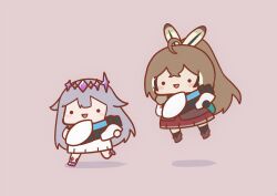 ._. 2girls :d absurdres aperture_science_handheld_portal_device blush_stickers brown_cloak brown_corset brown_footwear brown_hair chibi cloak corset crossed_bangs dress feather_hair_ornament feathers flying gem_hair_ornament gloves grey_hair hair_ornament highres holding holding_weapon hololive hololive_english koseki_bijou koseki_bijou_(1st_costume) long_hair multiple_girls nanashi_mumei nanashi_mumei_(1st_costume) open_mouth phdpigeon portal portal_(series) portal_2 smile solid_circle_eyes virtual_youtuber weapon white_dress