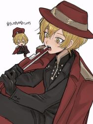 1boy 7cta bayonet black_coat black_gloves black_shirt blonde_hair chibi chibi_inset chinese_text coat crossed_bangs fedora gloves gun gun_to_mouth hat holding holding_gun holding_weapon imminent_suicide impaled implied_suicide jacket jacket_on_shoulders limbus_company looking_at_object male_focus multiple_views project_moon red_coat red_hair rifle shirt short_hair sinclair_(project_moon) solo thumb_(identity)_(project_moon) upper_body weapon white_background yellow_eyes