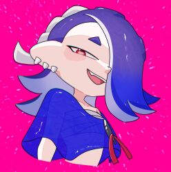 1girl blue_hair blue_shawl cephalopod_eyes chest_sarashi cropped_arms cropped_torso earrings eyelashes hair_over_one_eye hairband highres jewelry medium_hair multiple_earrings nintendo octoling open_mouth panu pink_background red_eyes red_pupils sarashi shawl shiver_(deep_cut_outfit)_(splatoon) shiver_(splatoon) short_eyebrows smile solo splatoon_(series) splatoon_3 teeth tentacle_hair thick_eyebrows tooth_earrings upper_teeth_only white_hairband