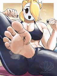 1girl 2025 3boys :d abs alternate_costume aotakana artist_logo bare_shoulders black_choker black_pants black_sports_bra blonde_hair blush border borrowed_character breasts brown_background choker cleavage collarbone commentary commission english_commentary feet feet_up foot_focus gradient_background hair_over_one_eye highres holding indoors large_breasts legs_apart locket_white_(bakalorin) logo mario_(series) multiple_boys muscular muscular_female nintendo open_mouth original outside_border pants shy_gal smile soles sports_bra steaming_body stirrup_legwear sweatdrop swept_bangs tight_clothes tight_pants toeless_legwear toned toned_female white_mask yoga_pants
