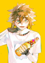 1boy :d alternate_costume anmicius aotu_world aqua_eyes bandaged_arm bandages baxiaomao black_gloves bottle brown_hair chromatic_aberration fingerless_gloves gloves hair_between_eyes hand_up highres holding holding_bottle looking_at_viewer male_focus multicolored_hair open_mouth shirt short_hair short_sleeves simple_background smile solo streaked_hair sweat t-shirt teeth upper_body water_bottle white_shirt wiping_sweat yellow_background