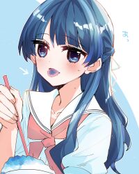 1girl arrow_(symbol) blue_dress blue_eyes blue_hair blue_tongue blush collarbone colored_tongue commentary_request dress eating food half_updo hasu_no_sora_school_uniform highres holding kanduki_kamibukuro light_particles link!_like!_love_live! long_hair looking_at_viewer love_live! mole mole_on_neck murano_sayaka neckerchief puffy_short_sleeves puffy_sleeves red_neckerchief sailor_collar sailor_dress school_uniform shaved_ice short_sleeves solo summer_uniform sweatdrop upper_body virtual_youtuber white_sailor_collar