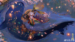 1girl absurdres boat flower full_body hair_ornament highres lantern long_hair long_sleeves looking_at_viewer onmyoji solo umbrella water watercraft white_hair yangming_li_wan_dianfen_chang