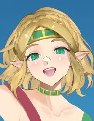1girl blonde_hair blue_background blush choker collarbone commentary cowboy_shot english_commentary eyebrows_hidden_by_hair green_choker green_eyes green_headband headband highres looking_at_viewer meisaki nintendo open_mouth pointy_ears princess_zelda short_hair smile solo teeth the_legend_of_zelda the_legend_of_zelda:_tears_of_the_kingdom tongue
