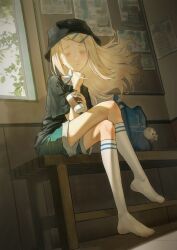 1girl absurdres aqua_shorts black_hat black_shirt blonde_hair blue_bag crane666 feet full_body gakuen_idolmaster hat highres idolmaster indoors kneehighs legs looking_at_viewer parted_lips shinosawa_hiro shirt shorts sitting socks solo teeth white_socks yellow_eyes