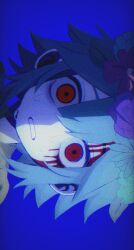 1boy basil_(headspace)_(omori) basil_(omori) blood blood_on_face blue_background clenched_teeth close-up colored_skin flower green_hair green_shirt head_wreath highres looking_at_viewer male_focus my_loleeta official_alternate_eye_color omori parted_lips red_eyes shirt short_hair simple_background solo teeth upper_body white_skin