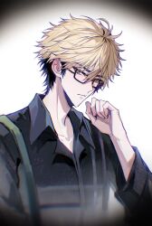 Rule 34 | 1boy, absurdres, alternate costume, antenna hair, bespectacled, black-framed eyewear, black hair, black shirt, blonde hair, chinese commentary, closed mouth, collarbone, collared shirt, glasses, hair between eyes, hand up, highres, long sleeves, looking at viewer, male focus, multicolored hair, orange eyes, shiguang dailiren, shirt, short hair, simple background, solo, two-tone hair, upper body, white background, xia fei, yi ke si qsi mi