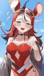 1girl ahoge animal_ear_fluff animal_ears bare_shoulders black_hair blue_eyes blue_sky blush bow breasts casual_one-piece_swimsuit choker cleavage collar collarbone day eyewear_on_head frills hair_between_eyes hakos_baelz hakos_baelz_(holonatsu_paradise) highres hololive hololive_english holonatsu_paradise ilie_ilie long_hair looking_at_viewer medium_breasts mouse_ears mouse_girl mouse_tail multicolored_hair one-piece_swimsuit open_mouth outdoors red_hair red_one-piece_swimsuit sharp_teeth sky smile solo spiked_choker spiked_collar spikes streaked_hair sunglasses swimsuit tail tail_bow tail_ornament teeth virtual_youtuber white_hair