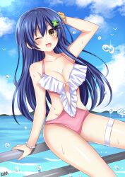 1girl ;d arm_behind_head bare_shoulders beach blue_hair blush bracelet breasts brown_eyes cleavage date_a_live day flower genderswap genderswap_(mtf) green_flower groin hair_flower hair_ornament hairclip hand_on_railing happy highres itsuka_shiori jewelry lewdkuma long_hair looking_at_viewer medium_breasts ocean on_railing one_eye_closed open_mouth outdoors pearl_bracelet railing sideless_outfit sitting smile solo splashing swimsuit thigh_strap very_long_hair water water_drop wet wet_clothes wet_swimsuit yellow_eyes