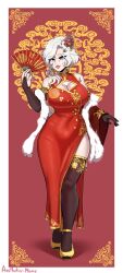 aestheticc-meme artist_name bare_shoulders black_gloves blue_eyes breasts bridal_gauntlets china_dress chinese_clothes cleavage cleavage_cutout clothing_cutout commentary dress english_commentary feather_boa floral_print flower folding_fan full_body gloves hair_flower hair_ornament hairclip hand_fan highres holding holding_fan large_breasts long_hair looking_at_viewer mature_female open_mouth red_flower rwby short_hair smile standing thighhighs white_hair willow_schnee
