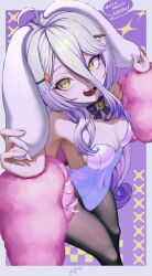 1girl ahoge animal_ears border breasts breasts_apart brown_pantyhose carrot_hair_ornament commentary cowboy_shot cross_hair_ornament detached_collar drill_hair english_commentary food-themed_hair_ornament foreshortening from_above gradient_hair grey_hair hair_between_eyes hair_ornament hair_over_shoulder henya_the_genius henya_the_genius_(bunniversary) highres holding_own_ears indie_virtual_youtuber leotard long_hair looking_at_viewer looking_to_the_side lop_rabbit_ears multicolored_hair necktie official_alternate_costume official_alternate_hairstyle open_mouth outside_border pantyhose pink_arm_warmers playboy_bunny purple_background purple_hair purple_necktie quone9u0ne rabbit_ears roman_numeral sidelocks signature small_breasts smile solo speech_bubble strapless strapless_leotard talking teeth upper_teeth_only very_long_hair virtual_youtuber white_border white_leotard yellow_eyes