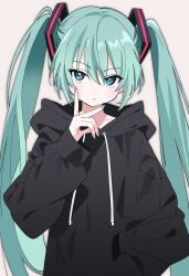 1girl absurdres alternate_costume aqua_hair aqua_nails black_hood black_hoodie blue_eyes closed_mouth commentary_request drawstring film_grain grey_background hair_between_eyes hand_in_pocket hand_up hatsune_miku highres hood hood_down hoodie hutaba_haru long_hair long_sleeves looking_at_viewer serious simple_background sleeves_past_wrists solo straight_hair tsurime twintails upper_body very_long_hair vocaloid