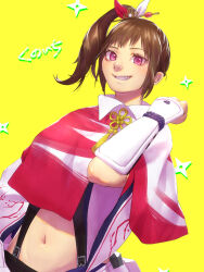 arm_up brown_eyes brown_hair grin kunoichi_(sengoku_musou) midriff ninja ponytail sengoku_musou shawl shorts side_ponytail smile thighs
