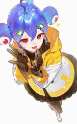 1girl black_gloves black_skirt blue_hair borrowed_character chinese_commentary commentary_request extra_eyes frog_hair_ornament full_body gloves hair_between_eyes hair_ornament heart highres jacket kero-chan_(lunch) long_sleeves looking_at_viewer open_mouth original qin_(7833198) red_eyes shoes simple_background skirt smile solo white_background white_shoes yellow_jacket