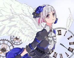 1girl analog_clock ascot black_gloves black_jacket blue_background blue_flower blue_hairband blue_jacket blue_rose clock closed_mouth collared_shirt colored_inner_hair commentary compass_(love_live!) daifuku_miso_manjyu diagonal_bangs dress_shirt falling_feathers feathered_wings feathers flower frilled_ascot frills gears gloves gradient_background grey_hair hairband hashtag-only_commentary highres jacket link!_like!_love_live! looking_at_viewer love_live! multicolored_hair multicolored_jacket official_alternate_costume open_clothes open_jacket pink_eyes pink_hair rose shirt short_hair smile solo streaked_hair three-quarter_sleeves two-tone_hair two-tone_jacket upper_body virtual_youtuber white_feathers white_shirt white_wings wings yugiri_tsuzuri