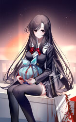 1girl artist_name bag black_eyes black_hair black_jacket black_thighhighs blood bloody_weapon bow bowtie chinese_commentary cleaver commentary_request feet_out_of_frame highres jacket katsura_kotonoha long_hair long_sleeves looking_at_viewer red_bow red_bowtie school_days sheya signature sitting smile solo thighhighs very_long_hair weapon