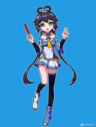 1girl asymmetrical_footwear asymmetrical_legwear bare_shoulders black_socks black_thighhighs blue_background blue_shoes chinese_commentary detached_sleeves food full_body green_eyes grey_hair hair_ornament hair_rings highres holding holding_food long_hair looking_at_viewer luo_tianyi luo_tianyi_v3 mismatched_footwear open_mouth pleated_skirt pointzhu shoes short_hair_with_long_locks simple_background skirt smile socks solo standing standing_on_one_leg tanghulu thighhighs twintails uneven_legwear v vocaloid vsinger_(vocaloid) watermark weibo_username weibo_watermark white_shoes