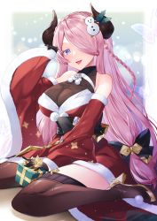 1girl :d bare_shoulders belt between_fingers black_gloves blue_eyes blurry blurry_background boots bow box braid breasts brown_thighhighs bug butterfly christmas crown_braid detached_sleeves draph dress fang feet_out_of_frame fur_trim gift gift_box gloves granblue_fantasy hair_bow hair_ornament hair_over_one_eye hand_up heart high_heels highres holding holly_hair_ornament horns insect kaede_(mmkeyy) large_breasts long_hair looking_at_viewer low-tied_long_hair narmaya_(granblue_fantasy) narmaya_(holiday)_(granblue_fantasy) one_eye_covered open_mouth pink_hair pointy_ears pom_pom_(clothes) santa_costume santa_dress sash side_braid sitting skin_tight sleeves_past_wrists smile snowman_hair_ornament solo thighhighs transparent_butterfly very_long_hair wariza white_background yellow_boots