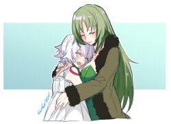 2girls breasts closed_eyes coat dress fate/apocrypha fate_(series) fur-trimmed_coat fur-trimmed_sleeves fur_trim green_hair haoro hug jack_the_ripper_(fate/apocrypha) large_breasts long_hair multiple_girls rikudou_reika short_hair smile upper_body white_dress white_hair