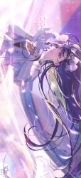 1girl blue_eyes blue_hair character_name colored_inner_hair dress floating_hair gloves hair_intakes hair_ornament hands_up highres juliet_sleeves long_hair long_sleeves looking_at_viewer multicolored_hair puffy_sleeves purple_background reverse:1999 sideways solo star_(symbol) star_hair_ornament tinct upper_body very_long_hair voyager_(reverse:1999) white_dress white_gloves