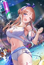 1girl bikini blue_eyes blue_ribbon blush breasts brown_hair detached_sleeves earrings fanged_bangs gakuen_idolmaster hair_bun highres himesaki_rinami holding holding_water_gun idolmaster jewelry kimi_to_semi_blue_(idolmaster) large_breasts long_hair looking_at_viewer navel necklace official_alternate_costume one_eye_closed puffy_short_sleeves puffy_sleeves ribbon short_sleeves shorts side-tie_shorts side_up_bun smile solo stage standing super_soaker swimsuit tuna_picture water water_gun white_shorts