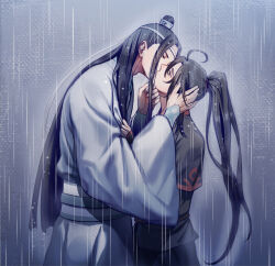 2boys ahoge beaugi bishounen black_hair black_hanfu chinese_clothes clothes_grab couple from_side grey_eyes half-closed_eyes hand_on_another&#039;s_chin hand_on_another&#039;s_head hanfu headband height_difference high_ponytail highres kiss lan_wangji long_hair long_sleeves looking_at_another male_focus modao_zushi multiple_boys ponytail profile rain robe sash sidelocks sleeves_past_wrists standing topknot very_long_hair wei_wuxian wet wet_hair white_hanfu white_headband wide_sleeves xiao_guan_(headdress) yaoi yellow_eyes