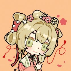 1girl blonde_hair braid chibi chinese_clothes flower green_eyes hair_flower hair_ornament hand_fan hand_up hanfu holding holding_fan looking_at_viewer low_twin_braids official_alternate_costume orange_background pink_flower pink_hanfu reverse:1999 shuangyaji smile solo sotheby sotheby_(the_red_thread_of_fate) tongyao_(su-yao) twin_braids upper_body