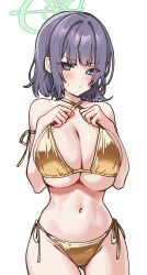 1girl alternate_costume bikini blue_archive breasts gold_bikini golden_week golden_week_bikini green_halo halo highres large_breasts medium_hair navel purple_hair saki_(blue_archive) satin_bikini side-tie_bikini_bottom solo string_bikini swimsuit yampa