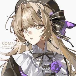 1girl black_hat black_ribbon bow brown_eyes commission frills hair_intakes hakogiiii hat herta_(honkai:_star_rail) highres honkai:_star_rail honkai_(series) jewelry long_eyelashes looking_at_viewer necklace pearl_necklace purple_bow ribbon simple_background solo twitter_username upper_body