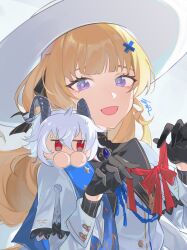 1girl absurdres black_bow black_collar black_gloves black_horns blonde_hair blue_sash bow collar commentary_request cube curled_horns gloves grey_hair hair_bow hair_ornament hat highres horns kazuna_ys long_hair long_sleeves looking_at_viewer objectification open_mouth phoebe_(wuthering_waves) purple_eyes red_eyes sash shirt smile solo sweatdrop upper_body white_hat white_shirt wuthering_waves x_hair_ornament zani_(wuthering_waves)