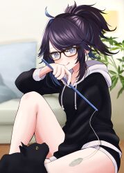 1girl absurdres ahoge alternate_costume black-framed_eyewear black_cat blue_eyes blue_hair cat glasses highres indie_virtual_youtuber kson long_hair looking_at_viewer multicolored_hair ponytail purple_hair riraranran smile solo streaked_hair tongue tongue_out virtual_youtuber
