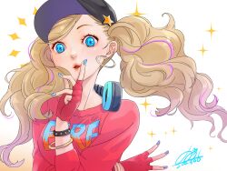 1girl baseball_cap black_hat blonde_hair blue_eyes blue_nails bracelet breasts commentary_request earrings fingerless_gloves gloves gold_bracelet hat headphones headphones_around_neck highres hoop_earrings jewelry lips long_hair looking_at_viewer medium_breasts nail_polish parted_lips persona persona_5:_dancing_star_night persona_dancing pink_lips qoo1234 red_gloves simple_background solo sparkle spiked_bracelet spikes takamaki_anne twintails upper_body wavy_hair white_background