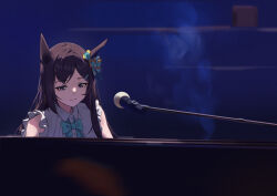 1girl absurdres animal_ears brown_hair highres horse_ears horse_girl instrument mejiro_dober_(umamusume) microphone music playing_instrument playing_piano purple_eyes shirt sleeveless sleeveless_shirt solo tuomali umamusume white_shirt