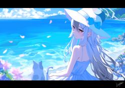 1girl absurdres alternate_costume alternate_hairstyle black_hair blue_archive blush cat closed_mouth demon_girl demon_horns dress from_behind hat highres horns kayoko_(blue_archive) long_hair megumi_kei multicolored_hair ocean red_eyes scenery sidelocks smile solo sun_hat two-tone_hair very_long_hair white_dress white_hair white_hat