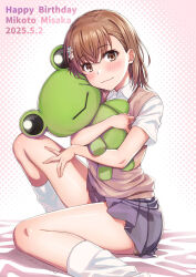 1girl asymmetrical_bangs blush brown_eyes brown_hair brown_sweater_vest closed_mouth collared_shirt commentary_request gekota grey_skirt hair_ornament hairpin happy_birthday highres holding holding_stuffed_toy hugging_doll hugging_object isshi_pyuma knee_up looking_at_viewer loose_socks medium_hair miniskirt misaka_mikoto pleated_skirt school_uniform shirt short_sleeves skirt smile socks solo stuffed_animal stuffed_frog stuffed_toy summer_uniform sweater_vest toaru_kagaku_no_railgun toaru_majutsu_no_index tokiwadai_school_uniform twitter_username white_shirt white_socks