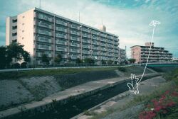 animal animated animated_gif building floating flying fox grass kite looping_animation no_humans original outdoors ph4_18c photo_background tree