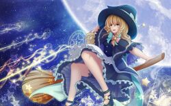 1girl black_dress blonde_hair broom broom_riding dress full_body full_moon hat highres kirisame_marisa long_hair moon night night_sky sky solo star_(sky) starry_sky touhou wide_sleeves witch_hat wuze_zeei