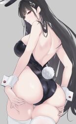1girl alternate_costume animal_ears ass ass_support backless_leotard bare_arms bare_shoulders black_hair black_leotard blue_archive blush breasts bright_pupils closed_mouth fake_animal_ears fake_tail from_behind grey_background hair_ornament hairclip highleg highleg_leotard highres large_breasts leotard long_hair looking_at_viewer looking_back playboy_bunny rabbit_ears rabbit_tail red_eyes rio_(blue_archive) riu_play simple_background solo tail thighhighs thighs white_pupils white_thighhighs wrist_cuffs