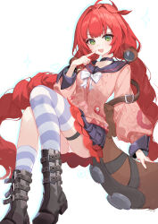 1girl absurdres black_boots black_sailor_collar boots bow braid cardigan chest_bow daqi_sama green_eyes highres long_hair long_sleeves looking_at_viewer loose_thighhigh low_twin_braids low_twintails pink_cardigan red_hair sailor_collar simple_background smile solo striped_clothes striped_thighhighs thigh_strap thighhighs twin_braids twintails ukinami_yuzuha very_long_hair white_background white_bow zenless_zone_zero