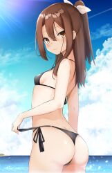 1girl alternate_costume ass back beach bikini black_bikini blue_sky blush bow breasts brown_hair cloud cowboy_shot from_behind hair_between_eyes hair_bow halterneck highres kantai_collection long_hair looking_at_viewer ocean orange_eyes outdoors ponytail side-tie_bikini_bottom sidelocks sky small_breasts smile solo standing string_bikini sun swimsuit water zarashi zuihou_(kancolle)