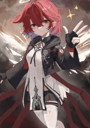 1girl absurdres arknights black_gloves black_jacket blush closed_mouth colored_inner_hair crop_top cropped_jacket crossed_bangs detached_wings exusiai_(arknights) exusiai_the_new_covenant_(arknights) fingerless_gloves gloves grey_hair hair_between_eyes halo highres jacket light_smile long_sleeves looking_at_viewer moji_(m_0j_4) multicolored_hair one_side_up red_eyes shirt short_hair solo sparkle thighhighs traditional_halo w white_halo white_shirt white_thighhighs wings