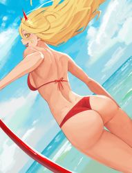 1girl absurdres ass beach bikini blonde_hair breasts chainsaw_man cowboy_shot d demon_horns hair_between_eyes highres holding holding_surfboard horns long_hair looking_at_viewer looking_back medium_breasts ocean open_mouth orange_eyes power_(chainsaw_man) red_bikini red_horns sharp_teeth sideboob solo surfboard swimsuit teeth tefduck thigh_gap tongue tongue_out wedgie