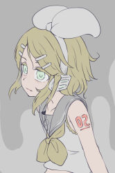 1girl blonde_hair bow broiler commentary expressionless flat_chest green_eyes hair_bow hair_ornament hairclip headphones highres kagamine_rin looking_to_the_side sailor_collar short_hair solo upper_body vocaloid